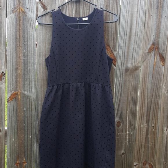 J. Crew Dresses & Skirts - J. Crew Sleeveless polka dot Ponte dress